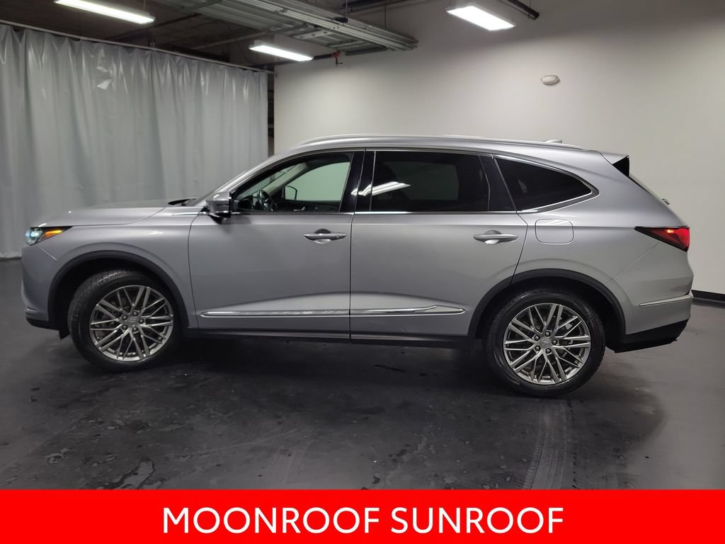 Used 2023 Acura MDX SH-AWD w/ Advance Package image 5