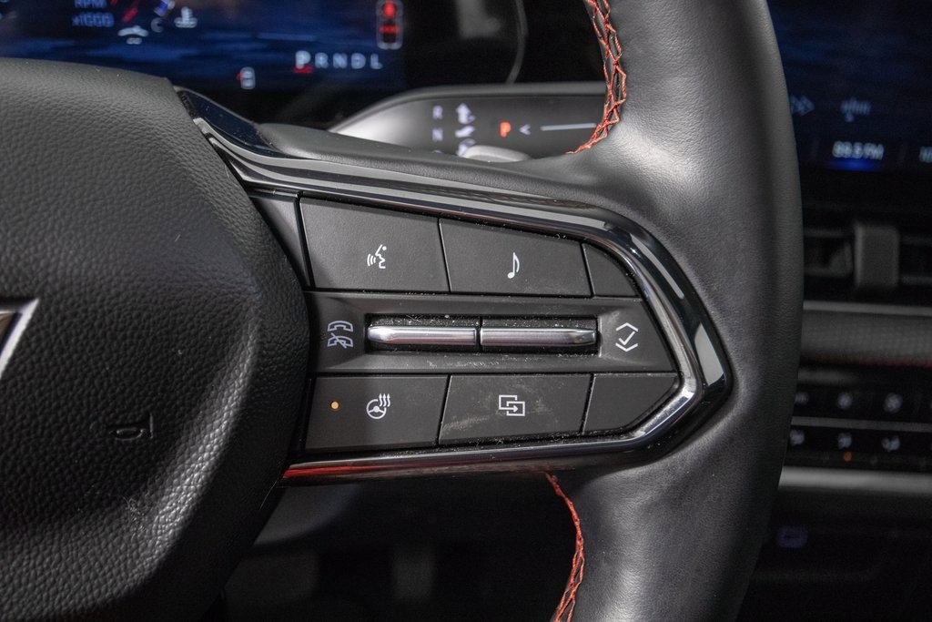 Used 2025 Chevrolet Equinox RS w/ Safety and Technology Package image 21