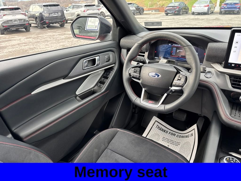 Used 2025 Ford Explorer ST w/ Sun And Sound Package image 10