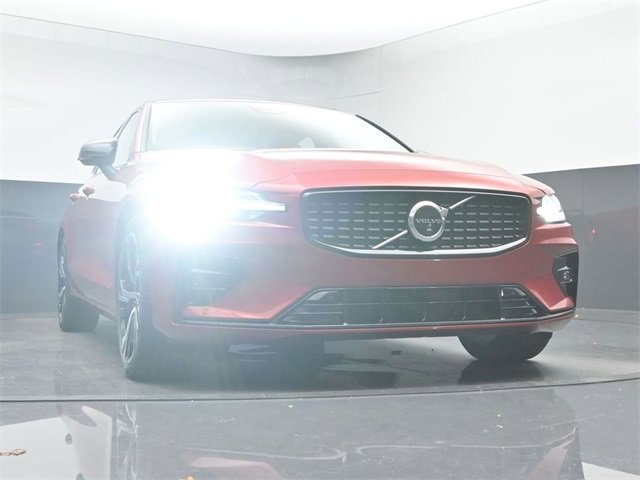 Used 2023 Volvo S60 B5 Plus image 36