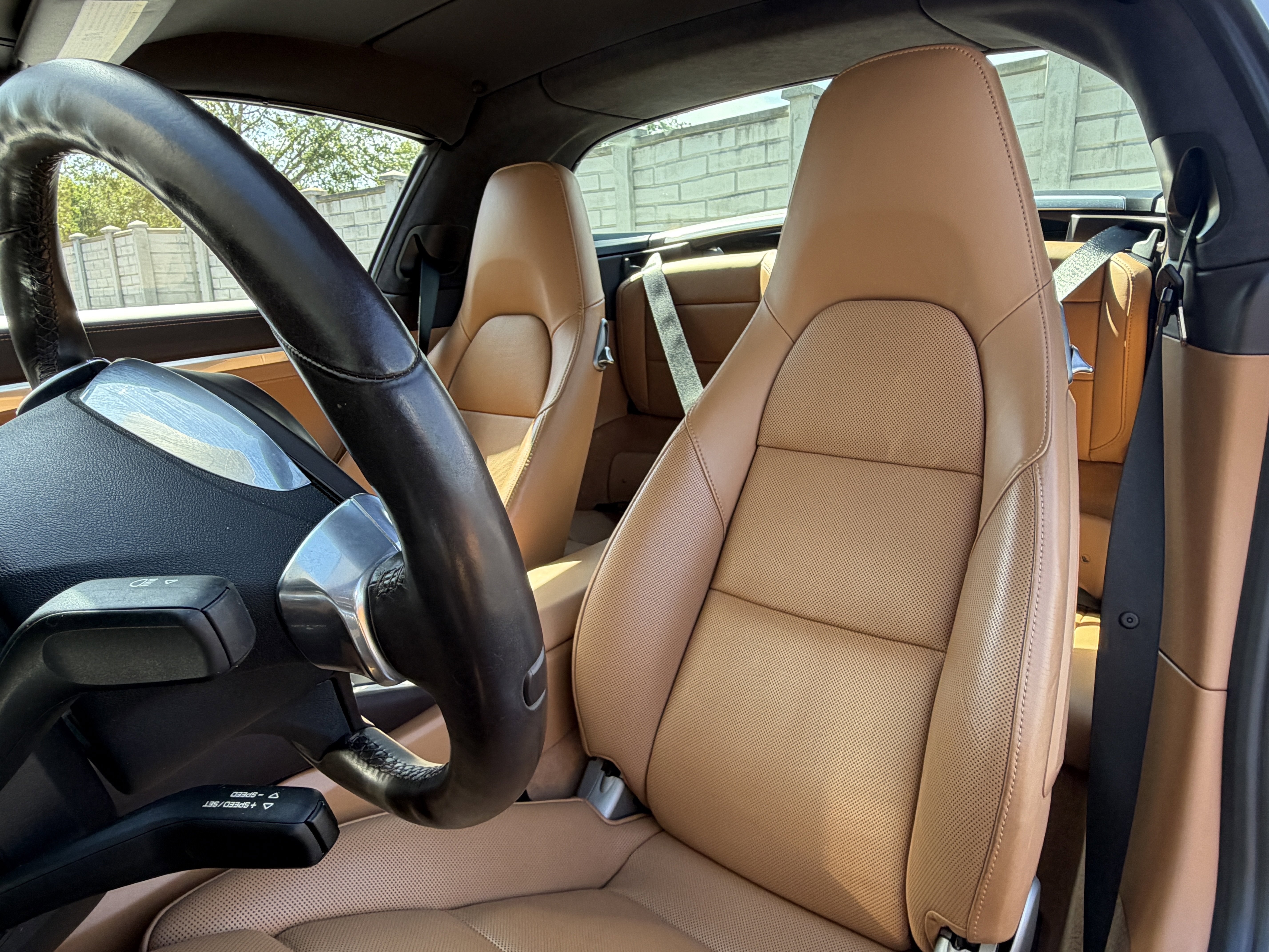 Certified 2015 Porsche 911 Targa 4S image 5