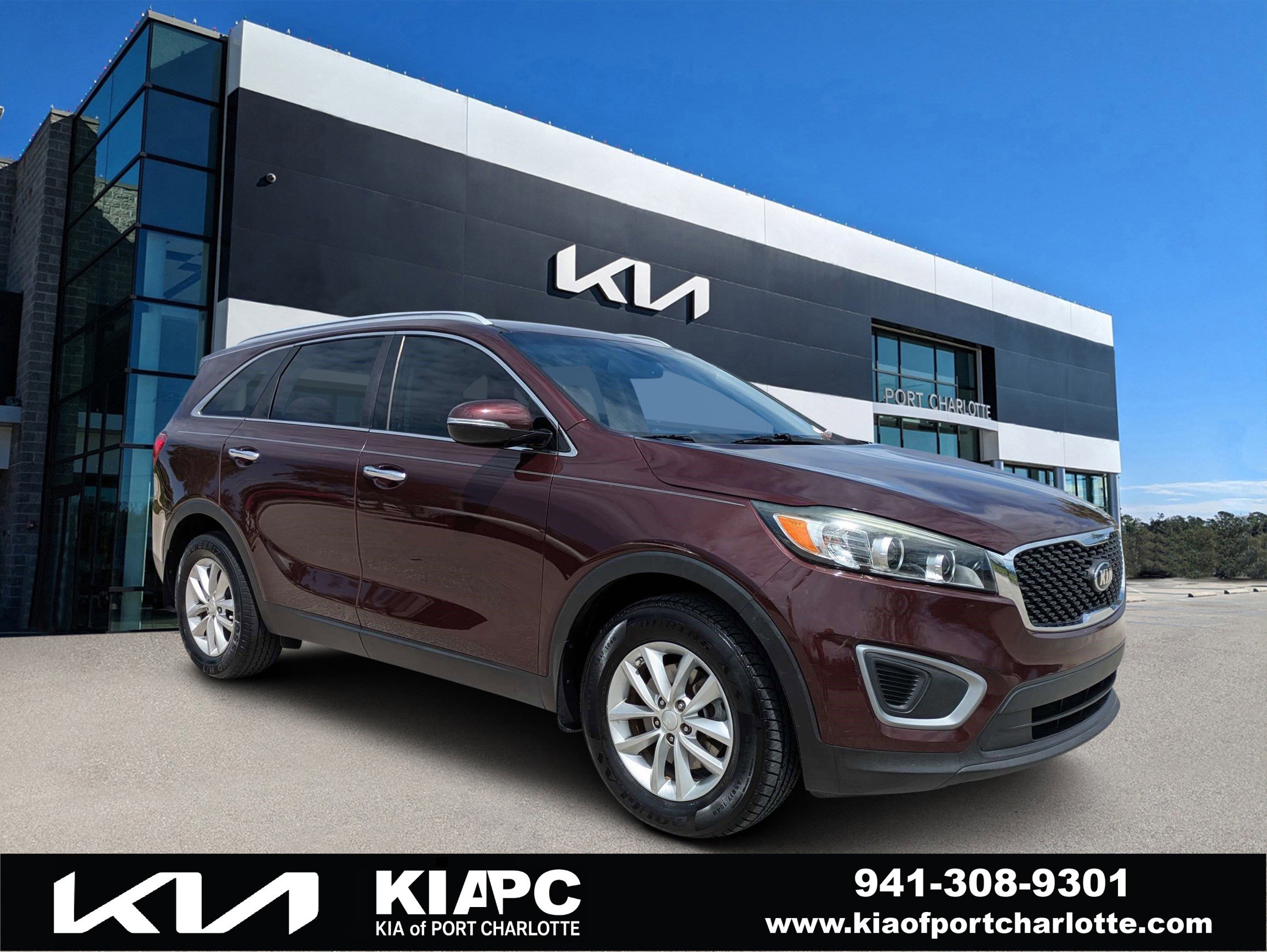 Used 2017 Kia Sorento FWD w/ LX Convenience Package image 1