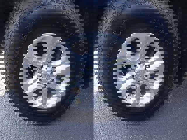 Used 2021 Toyota 4Runner SR5 image 15