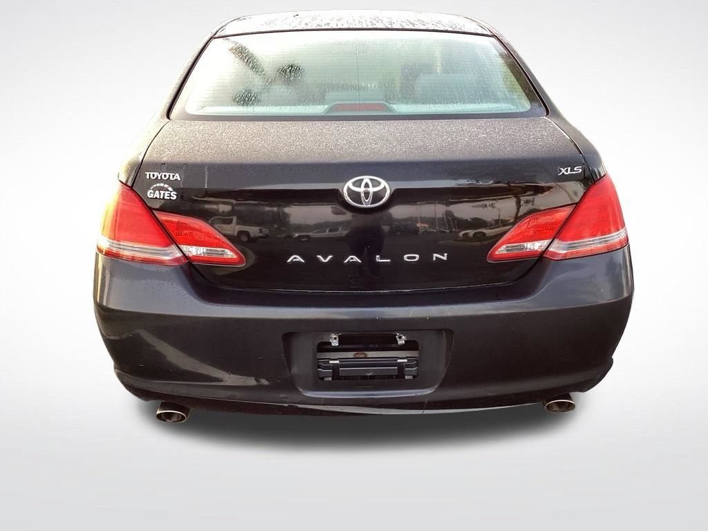Used 2005 Toyota Avalon FWD image 9