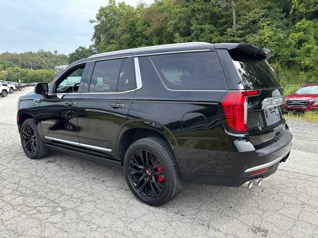 Used 2021 GMC Yukon Denali w/ LPO, Illumination Package AWD/4WD image 3