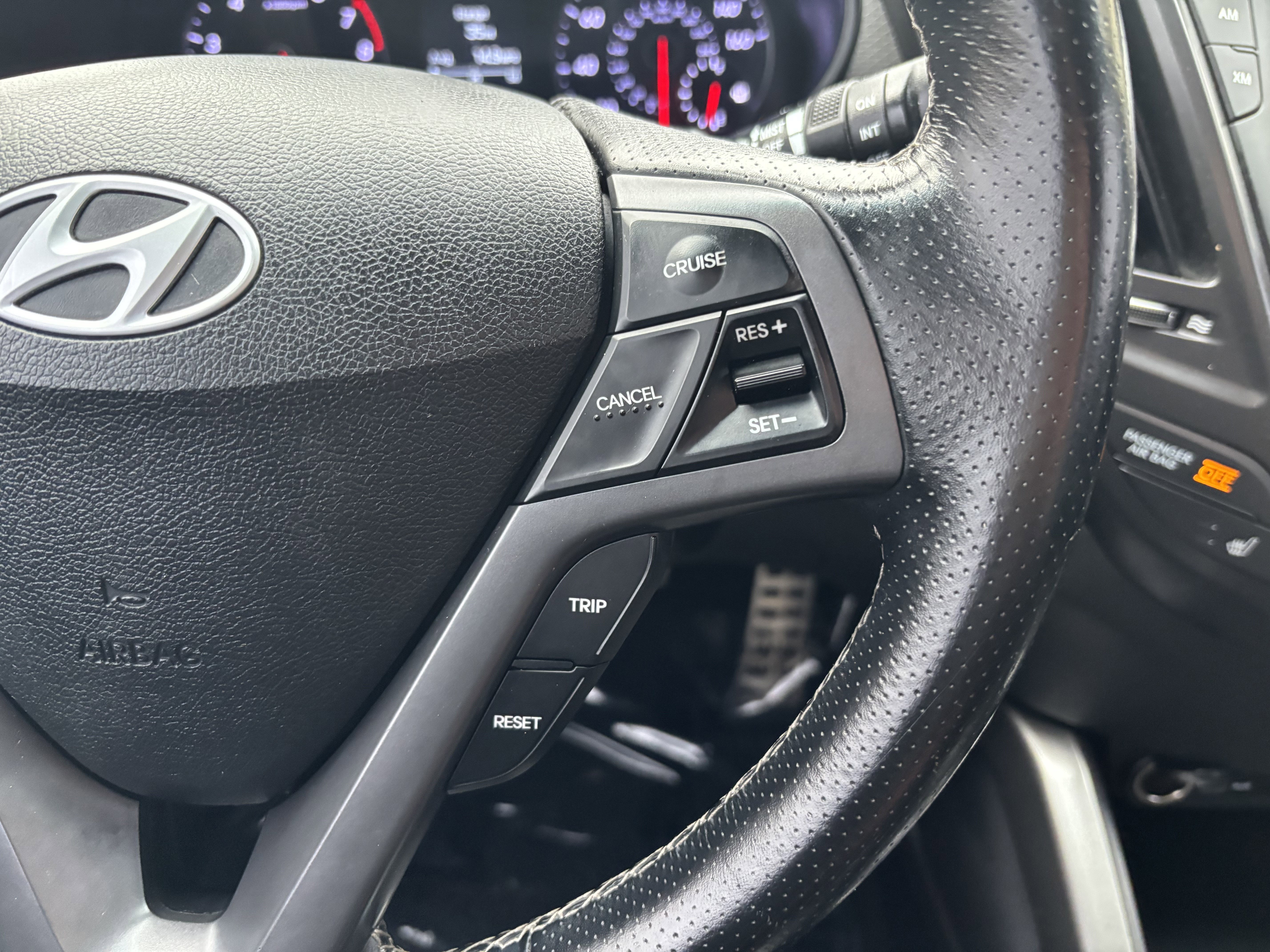 Used 2016 Hyundai Veloster Turbo image 12