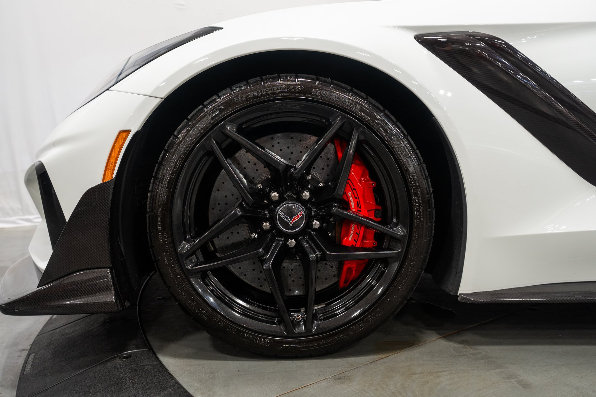 Used 2019 Chevrolet Corvette ZR1 RWD image 5