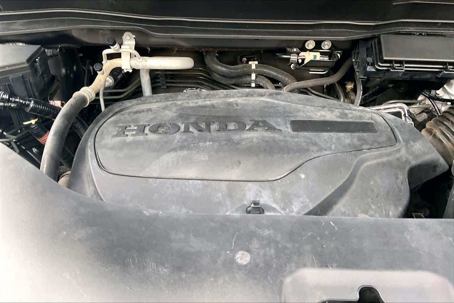 Used 2017 Honda Pilot EX image 32