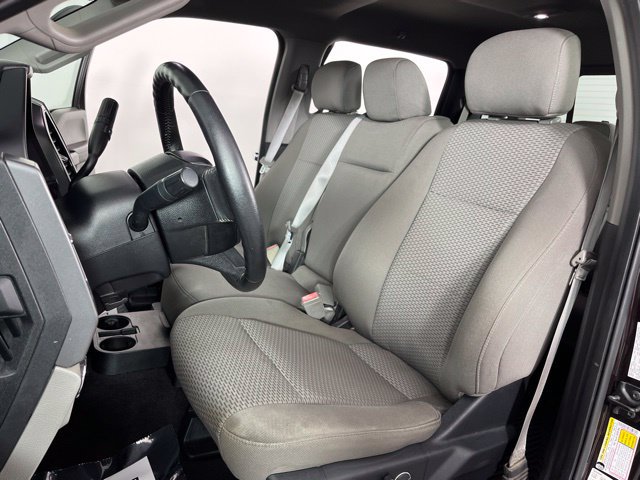 Used 2018 Ford F150 XLT w/ Equipment Group 302A Luxury AWD/4WD image 19