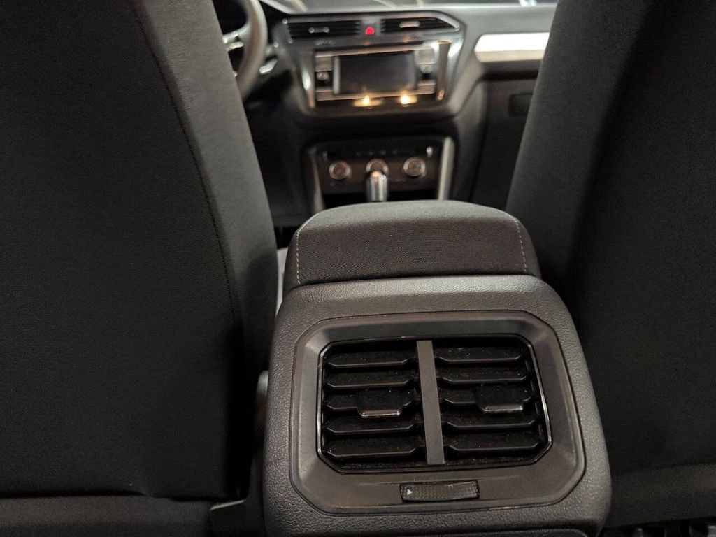 Used 2019 Volkswagen Tiguan S FWD image 40