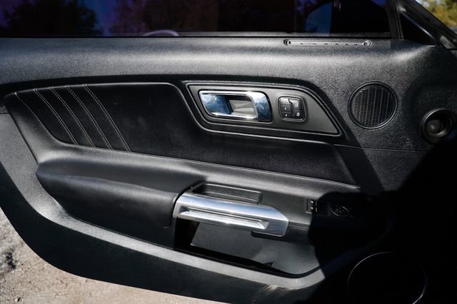 Used 2016 Ford Mustang GT Premium w/ Equipment Group 401A RWD image 40