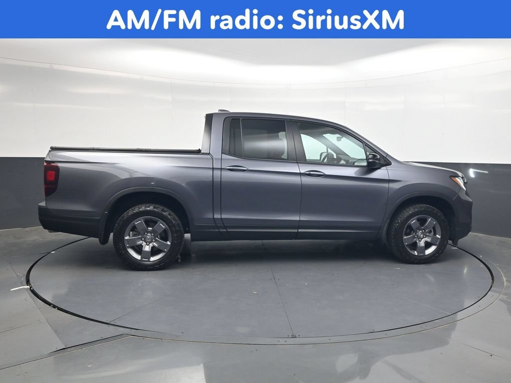 Certified 2025 Honda Ridgeline TrailSport image 3