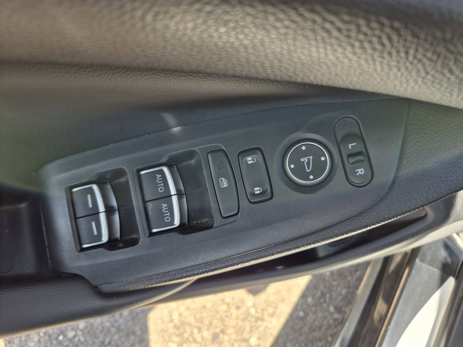 Used 2022 Honda Accord Sport image 13
