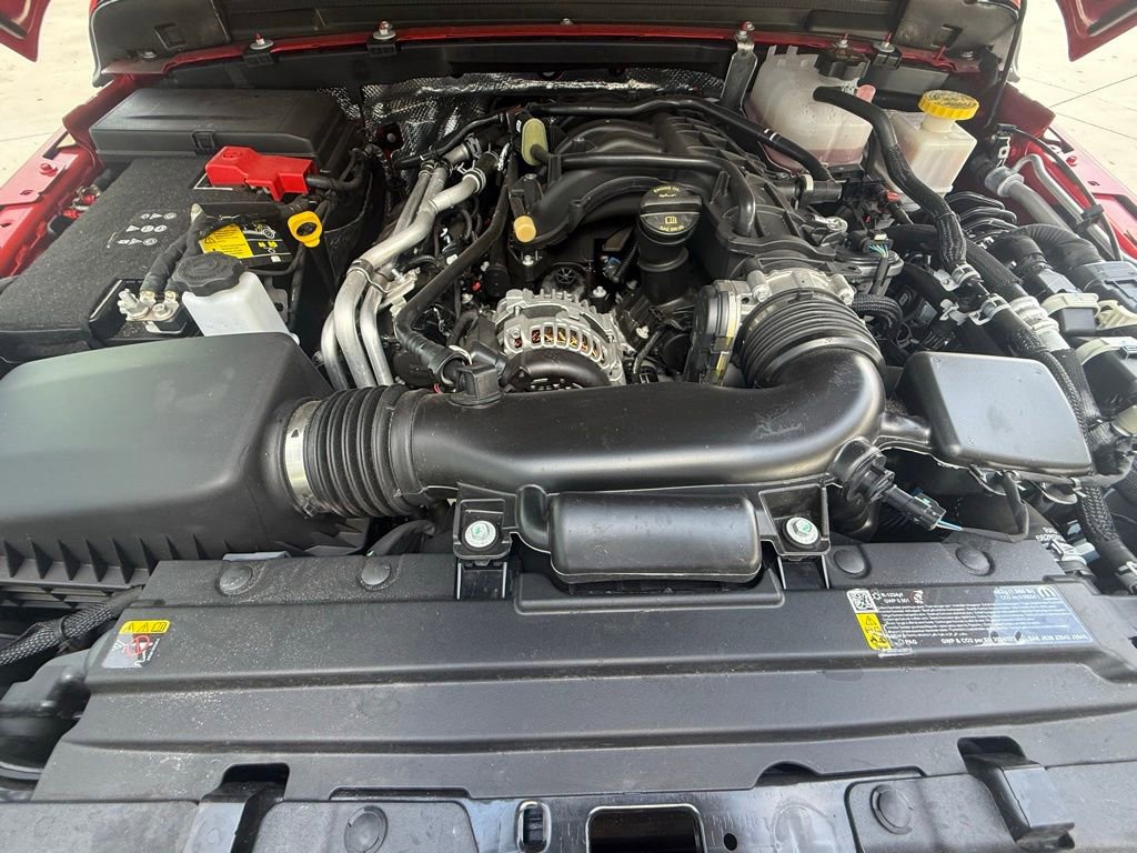 Certified 2025 Jeep Gladiator Sport image 32