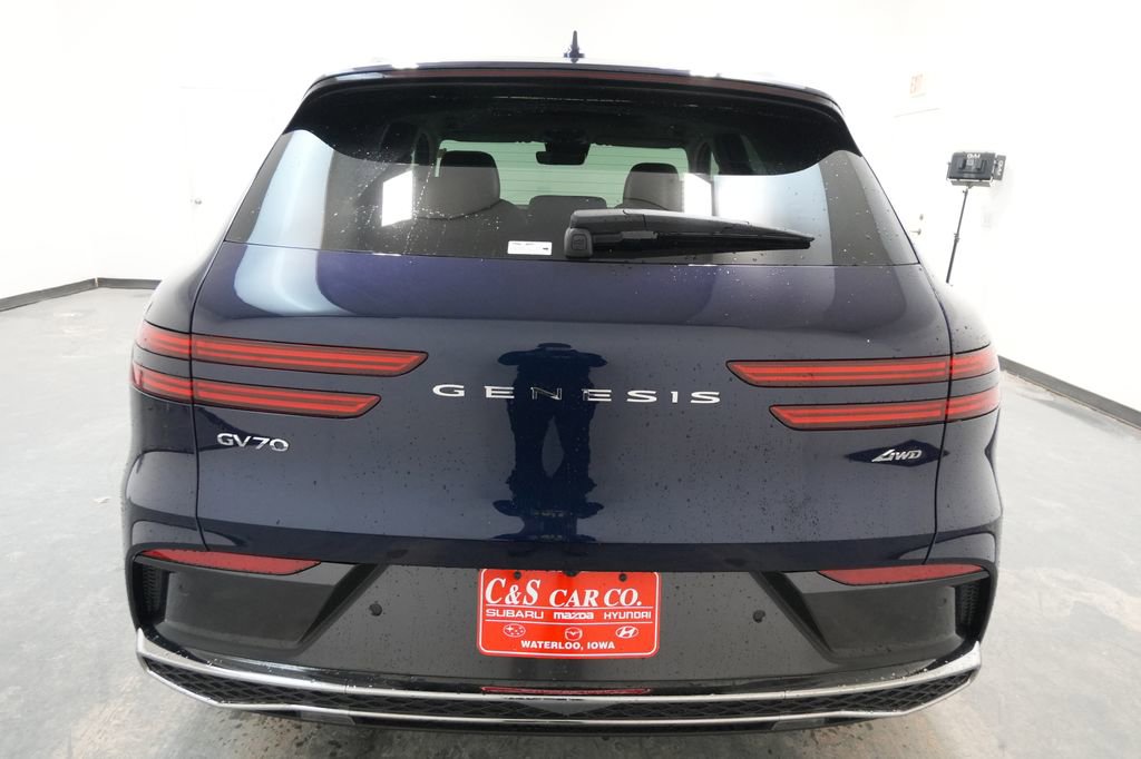 New 2026 Genesis GV70 2.5T Select image 8
