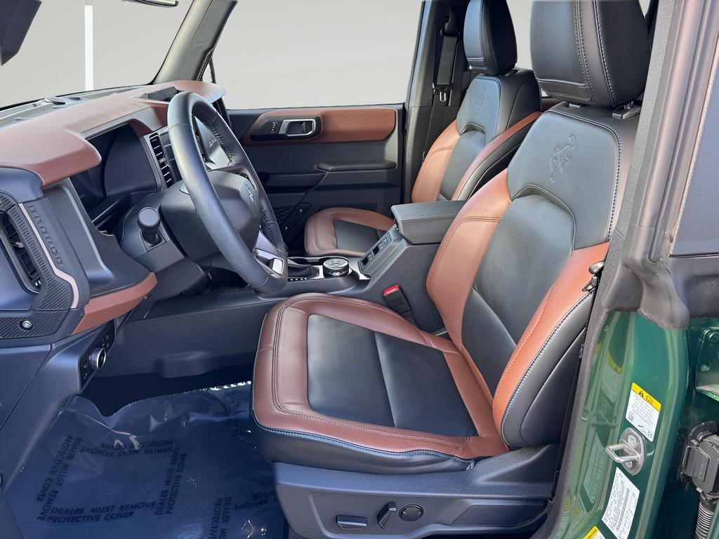 Used 2024 Ford Bronco Outer Banks image 10