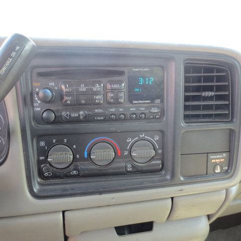 Used 2000 Chevrolet Silverado 1500 LS w/ Off-Road Chassis Pkg image 34