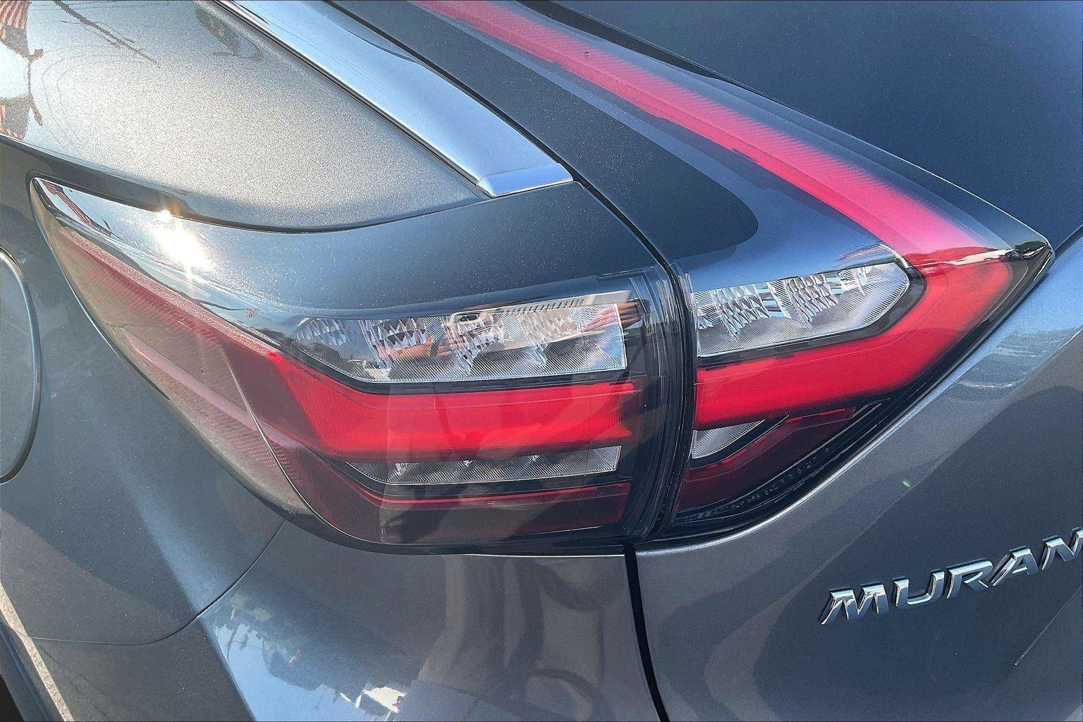Certified 2023 Nissan Murano S FWD image 30