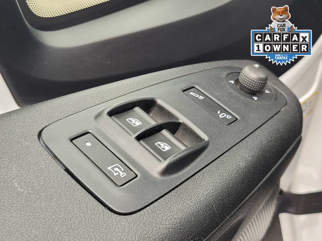 Used 2025 RAM ProMaster 2500 w/ Convenience Group FWD image 16