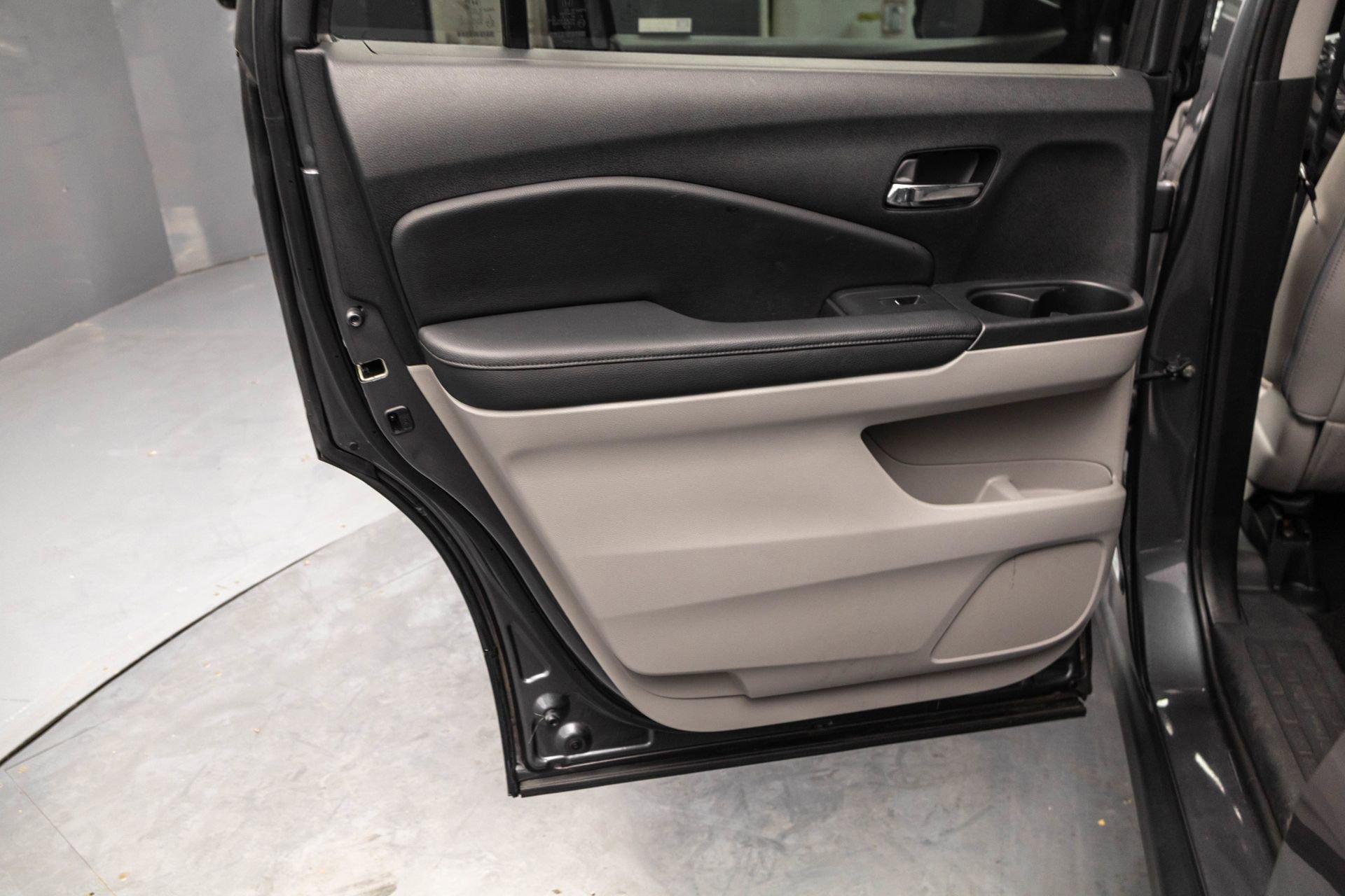 Used 2018 Honda Pilot EX-L image 30