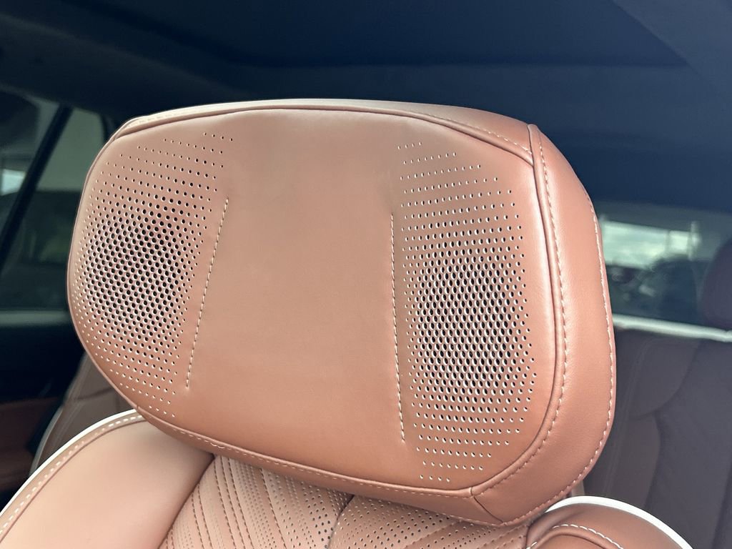 New 2026 Cadillac Vistiq Platinum image 20