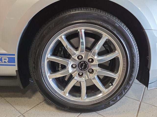 Used 2009 Ford Mustang Shelby GT500 RWD image 10