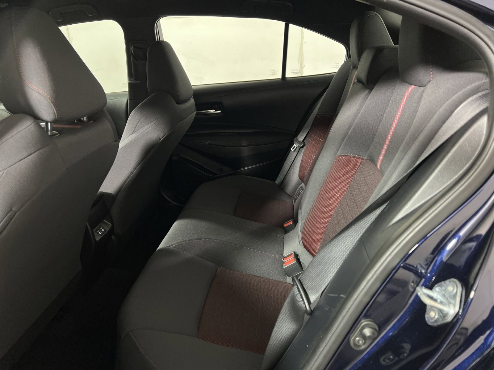 Used 2023 Toyota Corolla SE image 23