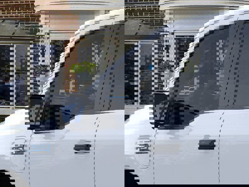 New 2025 Ford F150 Lightning XLT image 20