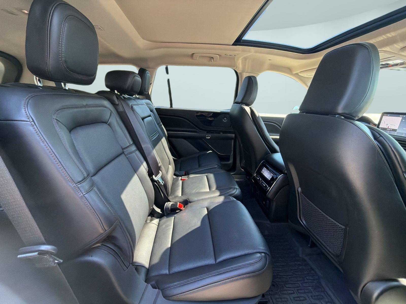 Used 2024 Lincoln Aviator Reserve w/ Jet Package AWD/4WD image 31
