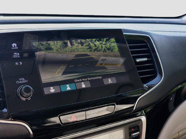 Used 2019 Honda Pilot Touring image 33