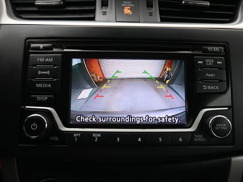 Used 2015 Nissan Sentra SV FWD image 17