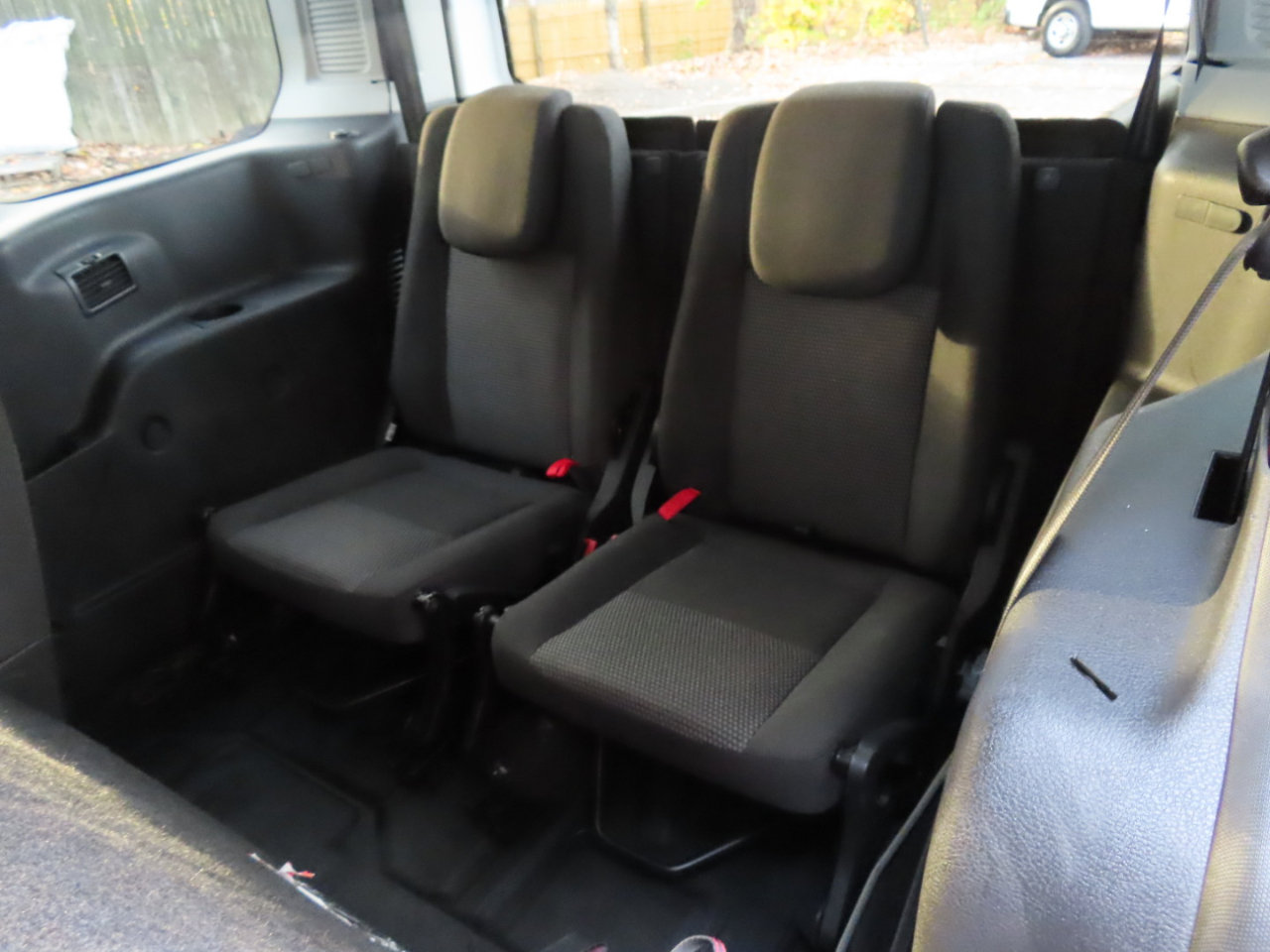 Used 2017 Ford Transit Connect XL image 16