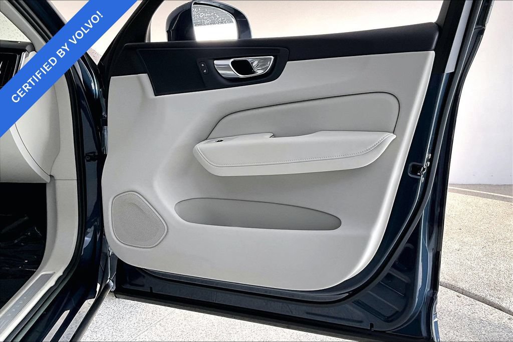 Certified 2023 Volvo XC60 B5 Plus w/ Protection Package Premier FWD image 23