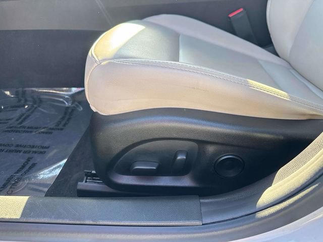 Used 2022 Cadillac CT4 Luxury w/ Cold Weather Package image 23