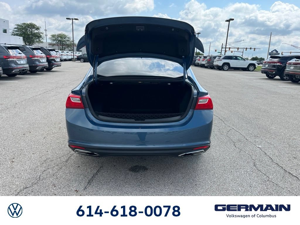 Used 2024 Chevrolet Malibu RS FWD image 14