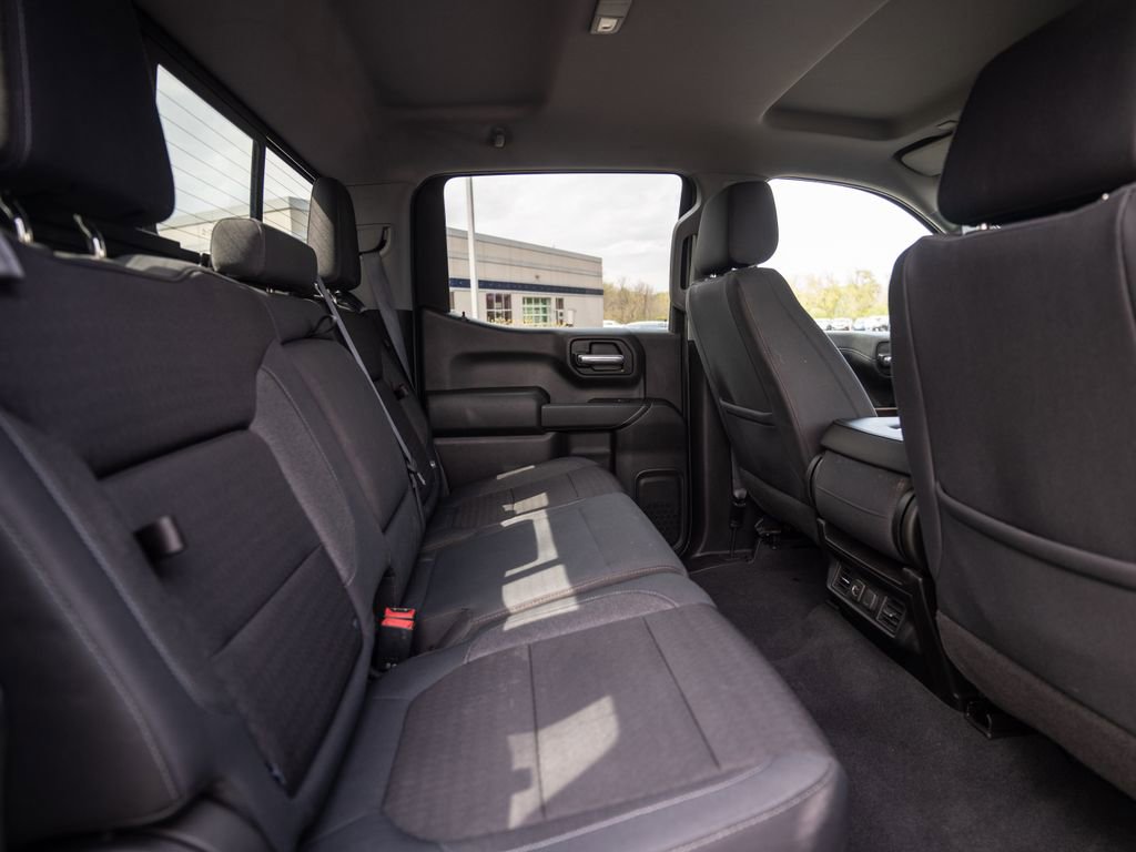 Used 2019 Chevrolet Silverado 1500 LT w/ All-Star Edition AWD/4WD image 38