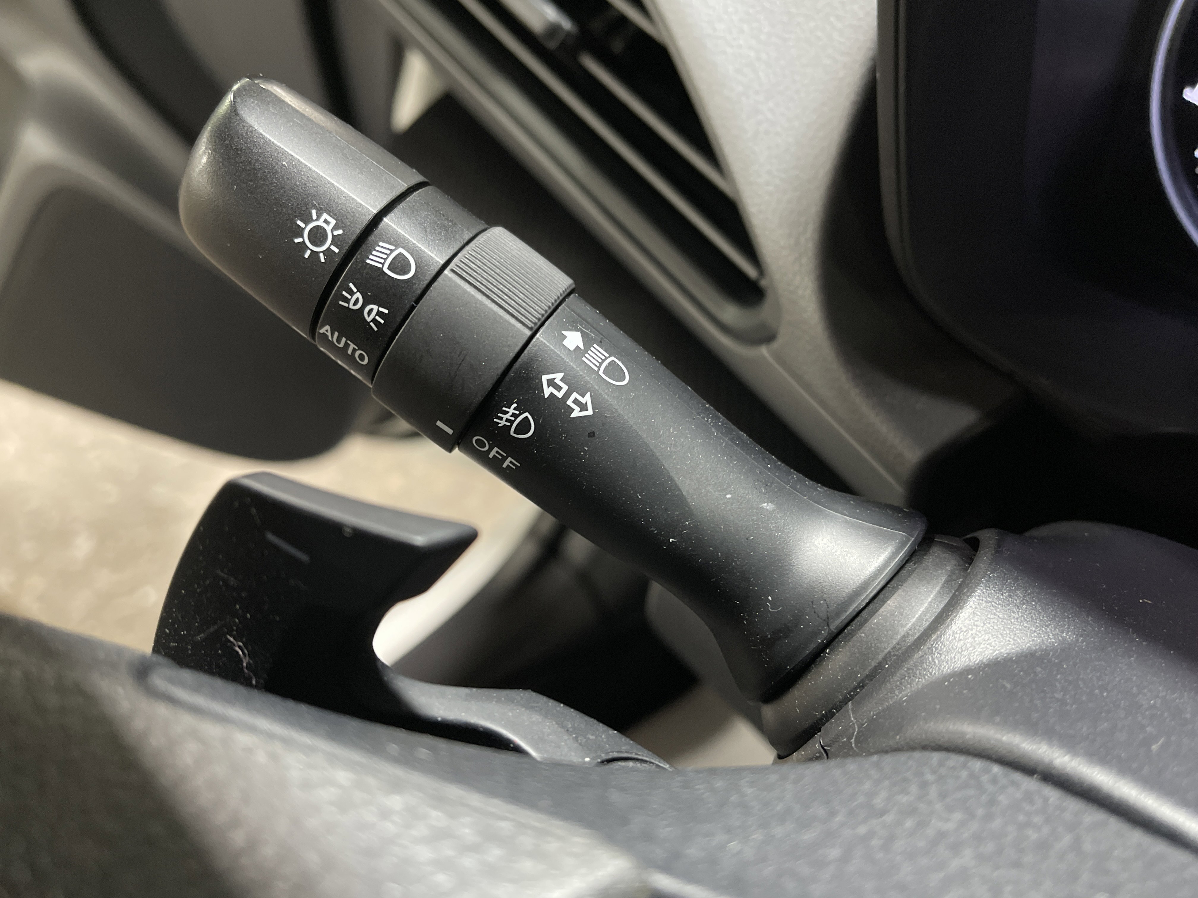 Used 2024 Subaru Crosstrek 2.0i Premium image 20