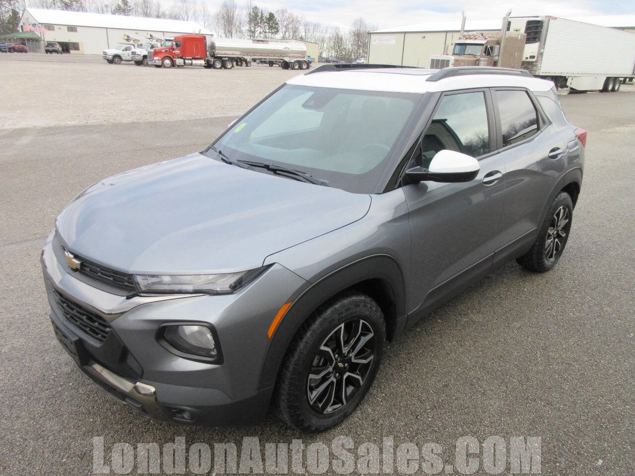 Used 2022 Chevrolet TrailBlazer ACTIV w/ Sun and Liftgate Package