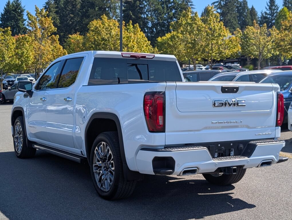 Certified 2026 GMC Sierra 1500 Denali Ultimate AWD/4WD image 7