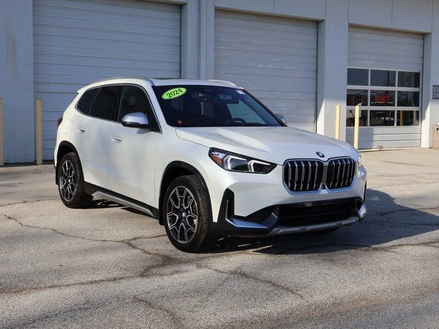 Used 2024 BMW X1 xDrive28i w/ Premium Package image 1
