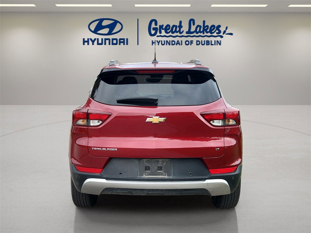 Used 2021 Chevrolet TrailBlazer LT w/ Convenience Package image 4