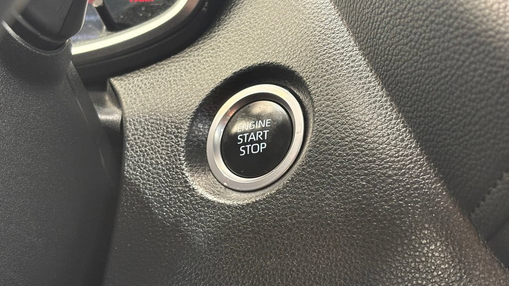 Used 2024 Toyota Corolla XSE FWD image 35