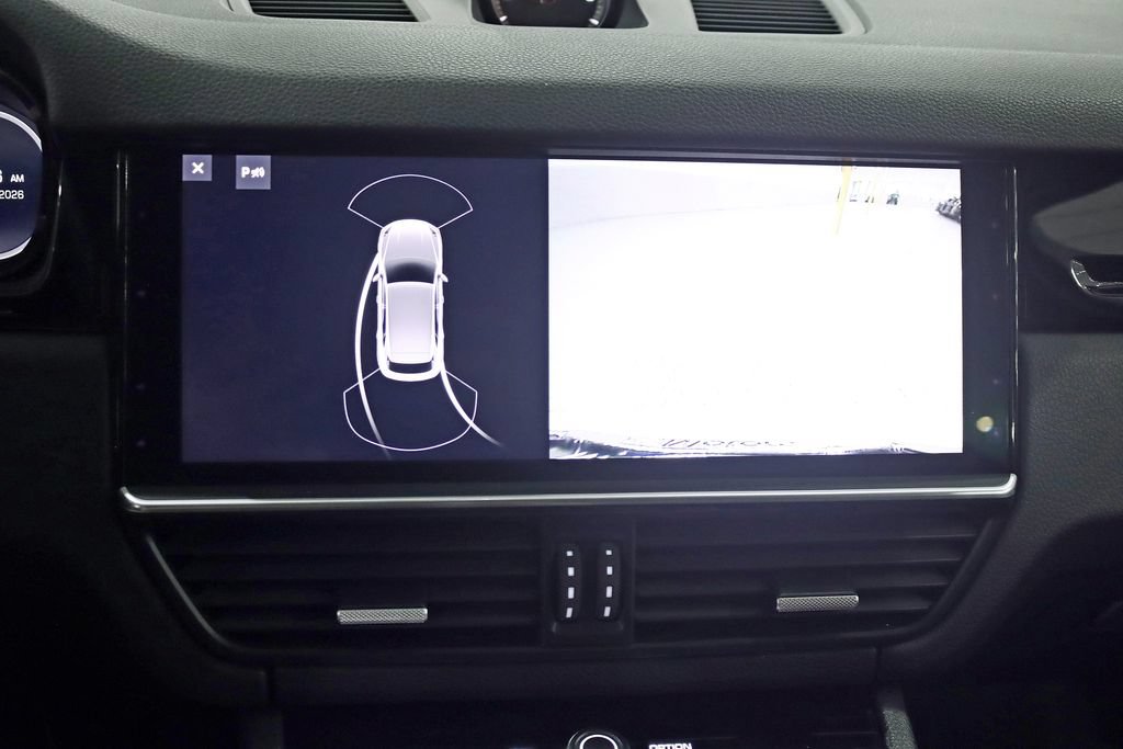 Used 2019 Porsche Cayenne AWD/4WD image 18