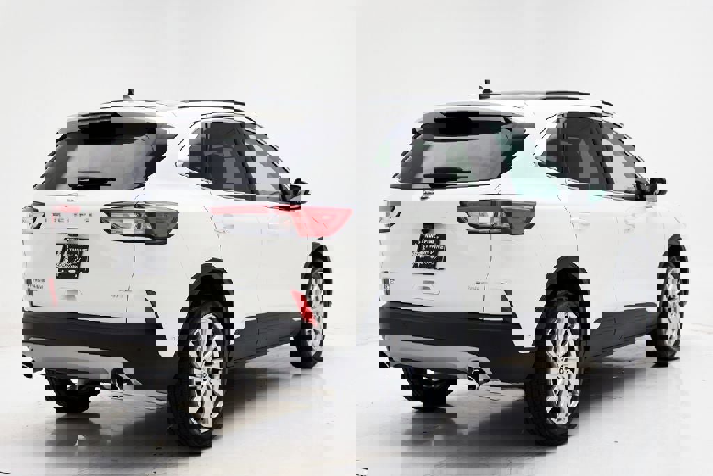 Used 2022 Ford Escape Titanium w/ Titanium Elite Package image 6