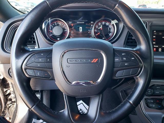 Used 2023 Dodge Challenger SXT image 18