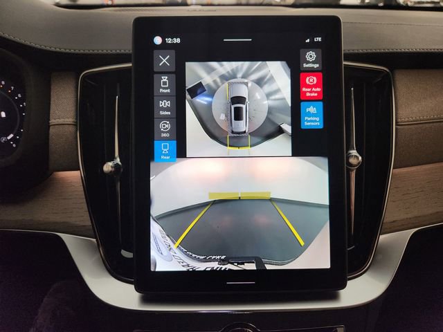 New 2026 Volvo XC90 B6 Ultra w/ Protection Package AWD/4WD image 18