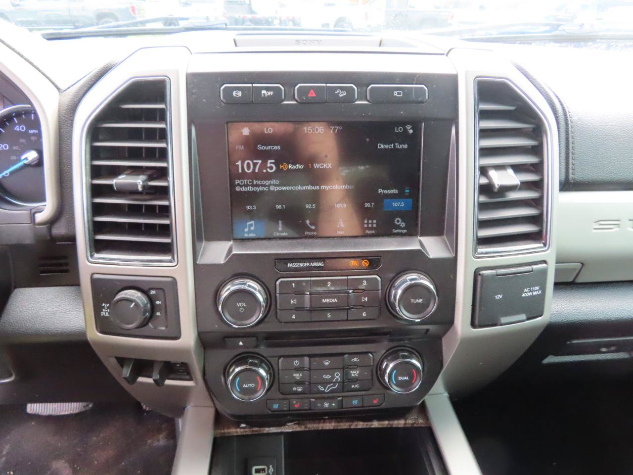 Used 2018 Ford F350 Lariat w/ Lariat Value Package AWD/4WD image 37