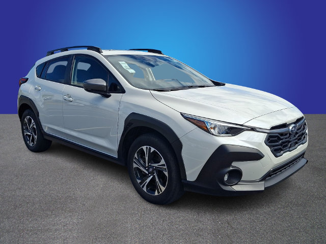 Used 2025 Subaru Crosstrek 2.5i Premium AWD/4WD image 3