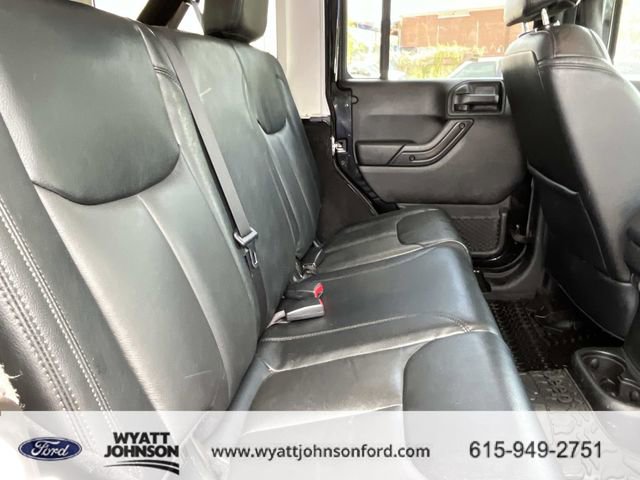 Used 2017 Jeep Wrangler Unlimited Sahara image 21