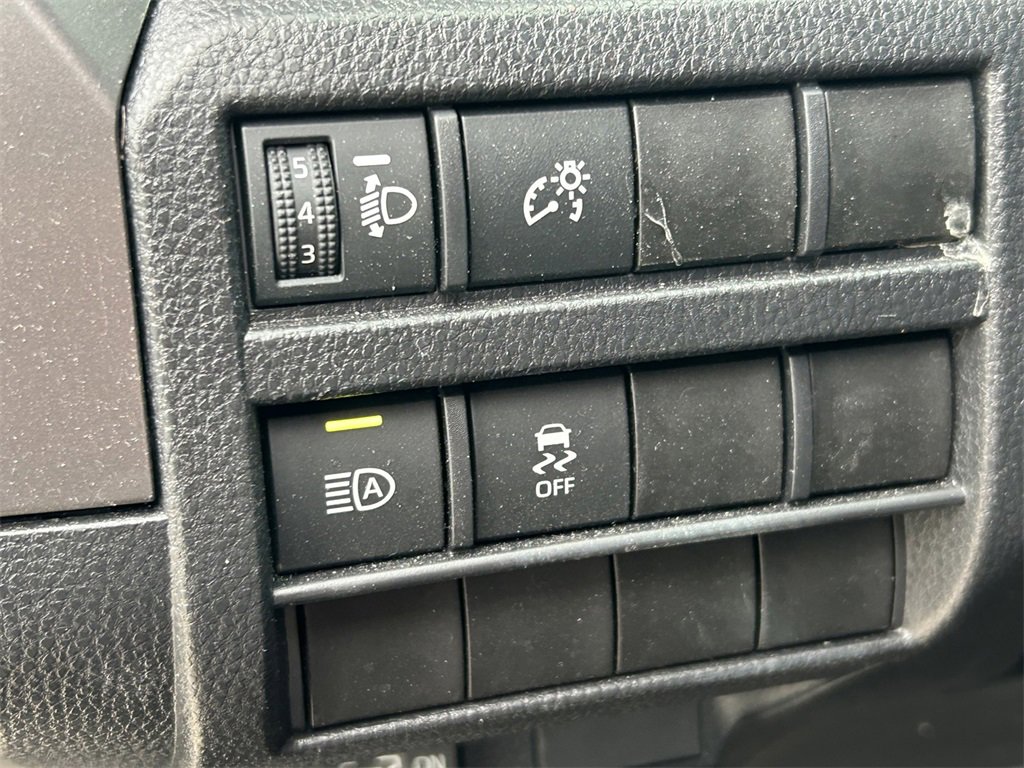 Used 2025 Toyota Tacoma TRD Sport image 26